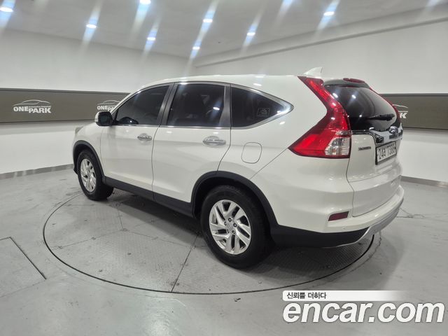 Honda CR-V 2015 — photo 2