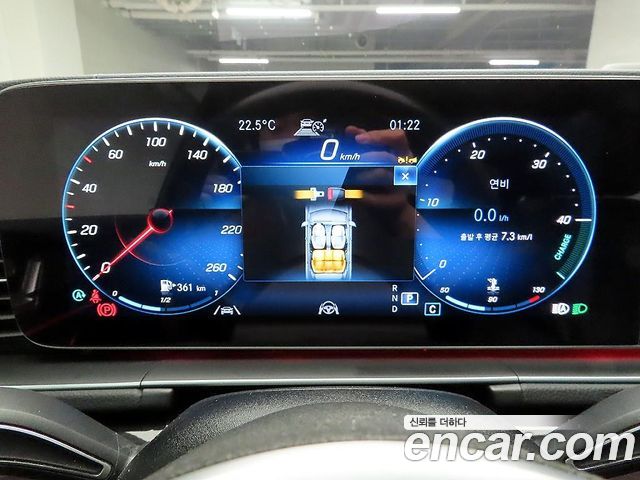 Mercedes-Benz GLE-Class 2022 — photo 6