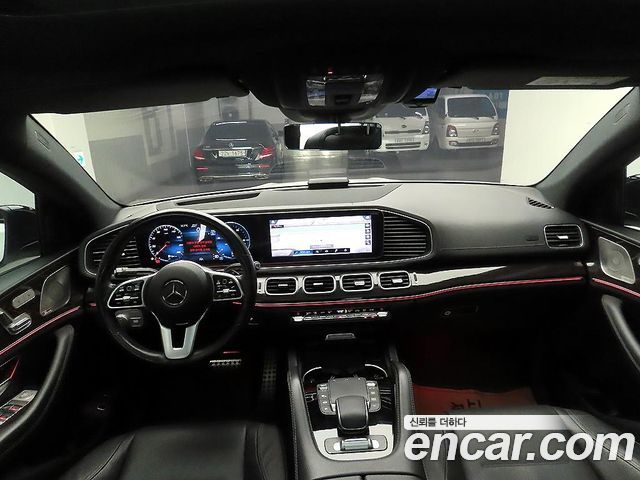 Mercedes-Benz GLE-Class 2022 — photo 7