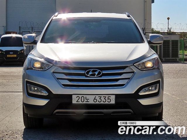 Hyundai Santafe 2014 — photo 1