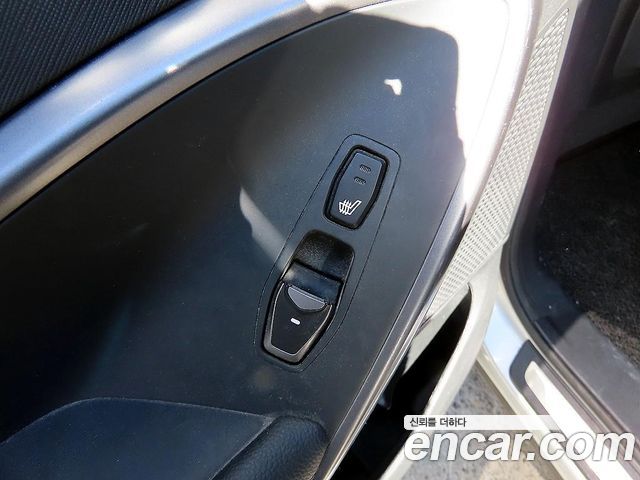 Hyundai Santafe 2014 — photo 17