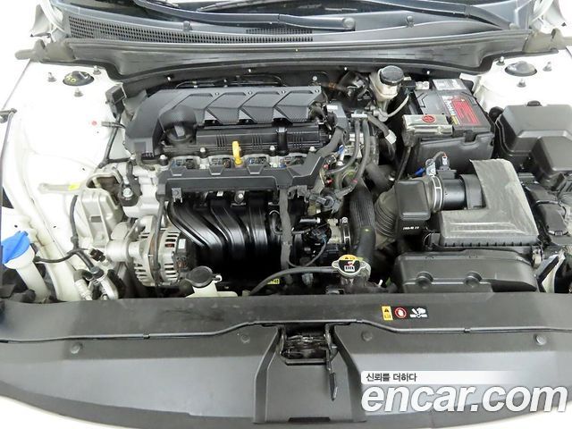 Hyundai AVANTE 2024 — photo 20