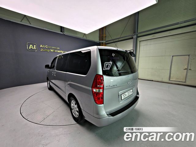 Hyundai Starex 2016 — photo 4