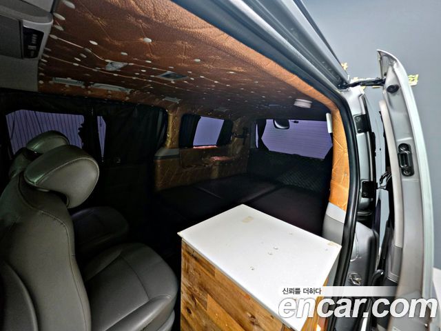 Hyundai Starex 2016 — photo 12
