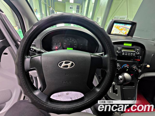 Hyundai Starex 2016 — photo 14