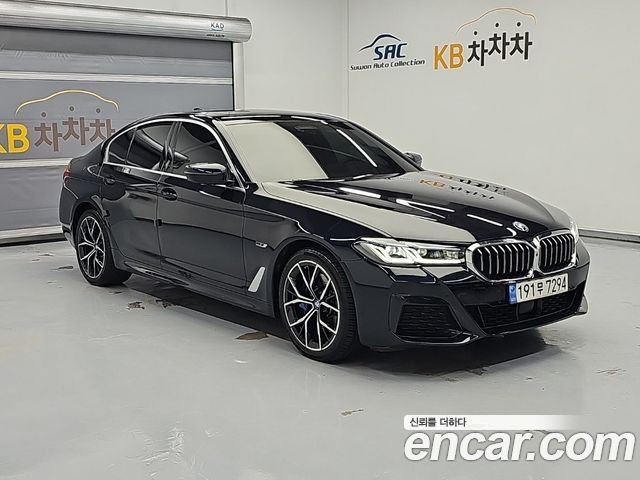 BMW 5-Series 2022 — photo 4