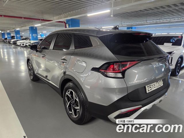 Kia Sportage 2022 — photo 4