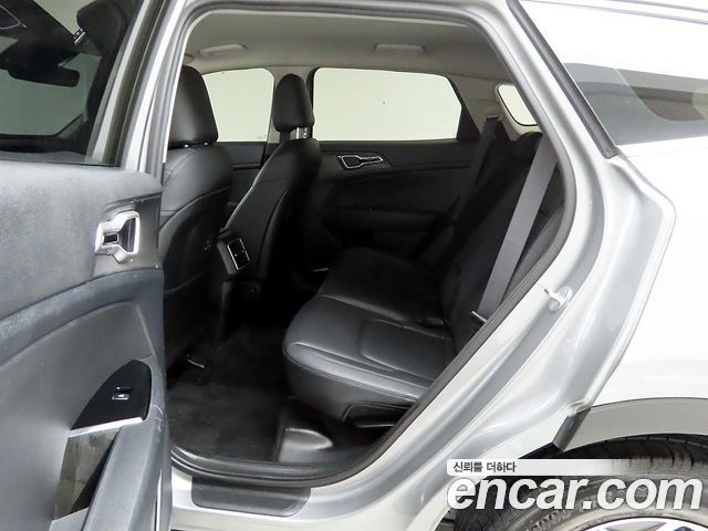 Kia Sportage 2022 — photo 13