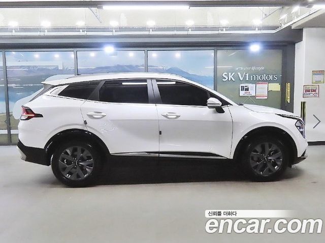 Kia Sportage 2023 — photo 3