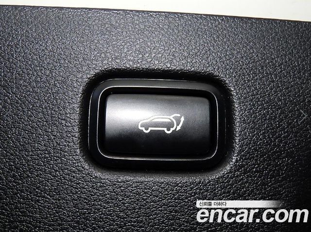 Kia Sportage 2023 — photo 16