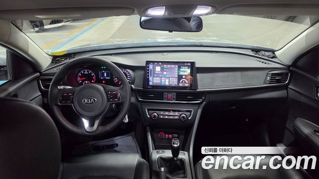 Kia K5 2018 — photo 11