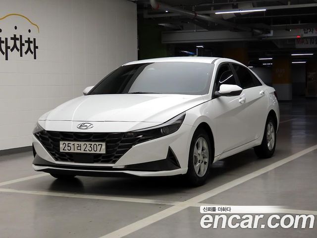 Hyundai AVANTE 2023 — photo 1