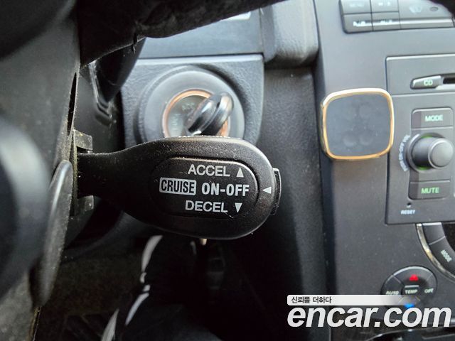 KG Mobility Rexton 2011 — photo 11