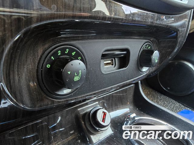 KG Mobility Rexton 2011 — photo 13