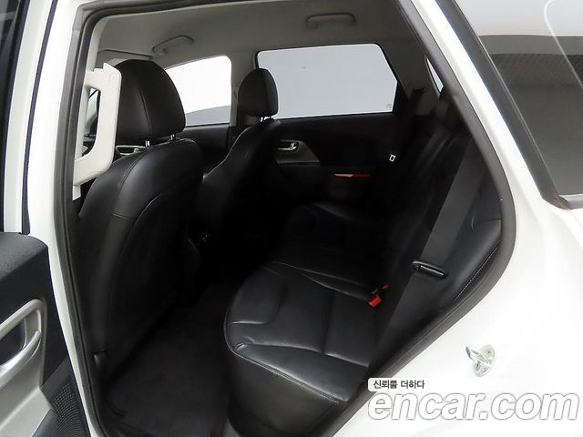 Kia Niro 2023 — photo 14