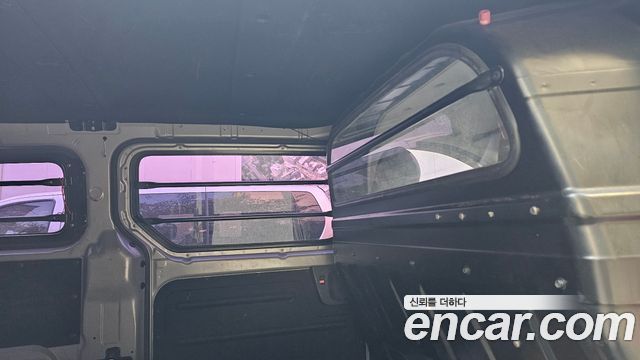 Hyundai Starex 2016 — photo 12