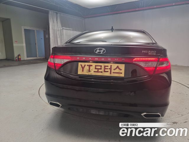 Hyundai Grandeur 2016 — photo 4