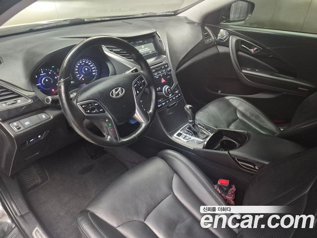 Hyundai Grandeur 2016 — photo 8