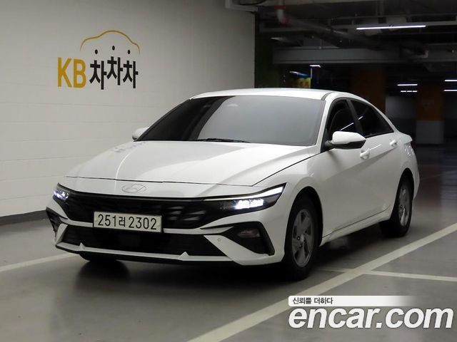 Hyundai AVANTE 2024 — photo 1