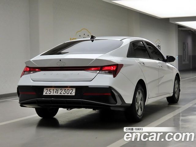 Hyundai AVANTE 2024 — photo 4