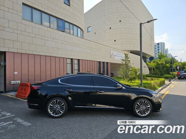 Kia K7 2018 — photo 2