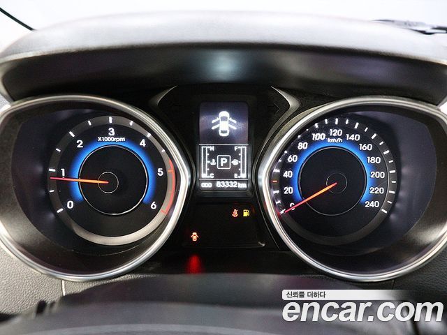 Hyundai AVANTE 2015 — photo 8