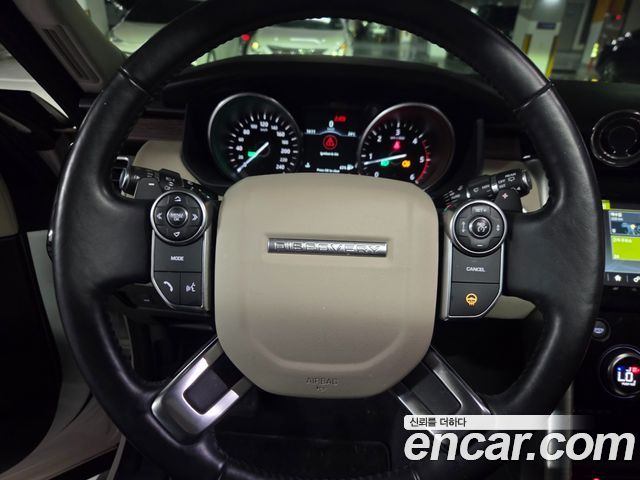 Land Rover Discovery 2017 — photo 7