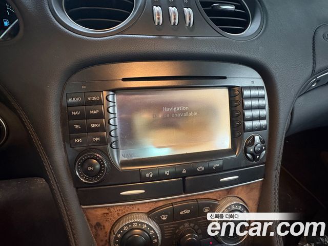 Mercedes-Benz SL-Class 2007 — photo 15
