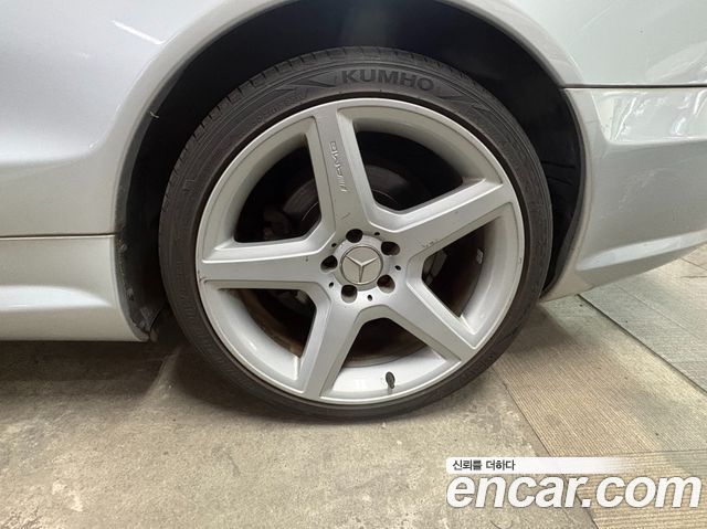 Mercedes-Benz SL-Class 2007 — photo 17