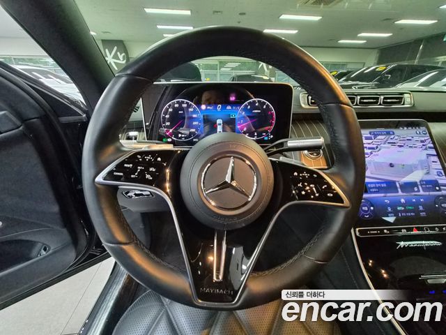 Mercedes-Benz S-Class 2023 — photo 3