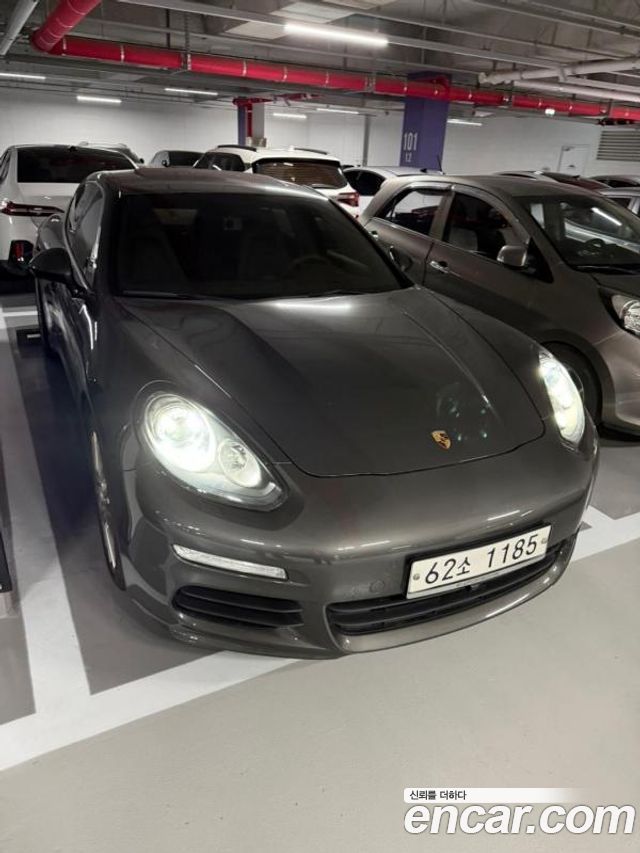 Porsche Panamera 2014 — photo 2