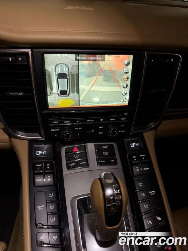 Porsche Panamera 2014 — photo 11