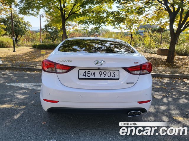 Hyundai AVANTE 2016 — photo 3