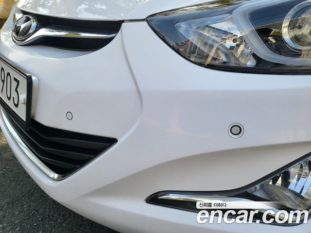 Hyundai AVANTE 2016 — photo 6