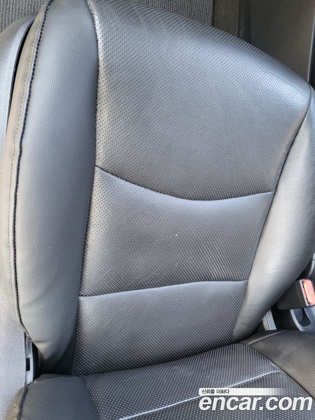 Hyundai AVANTE 2016 — photo 16