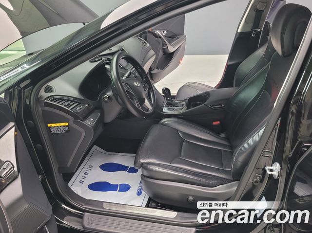 Hyundai Grandeur 2015 — photo 10