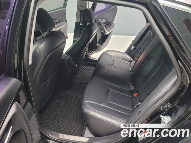 Hyundai Grandeur 2015 — photo 11