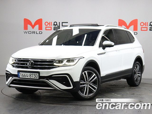 Volkswagen Tiguan 2023 — photo 1