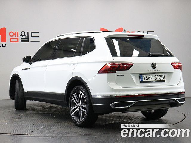 Volkswagen Tiguan 2023 — photo 4