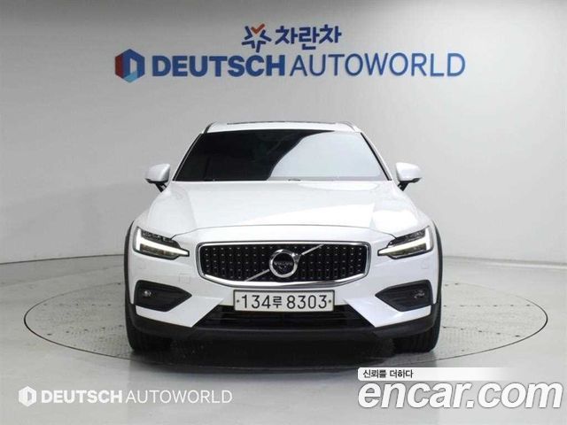 Volvo V60 2020 — photo 3