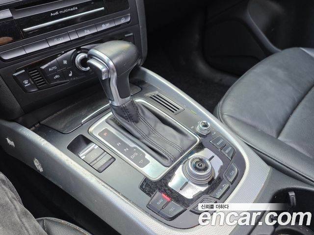 Audi Q5 2015 — photo 15