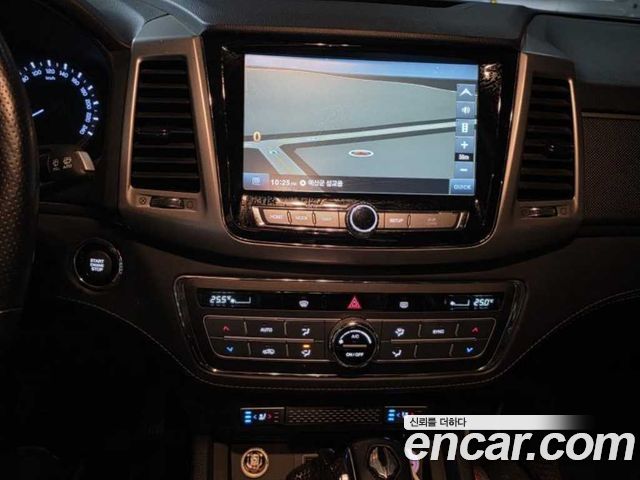 KG Mobility Rexton 2019 — photo 7