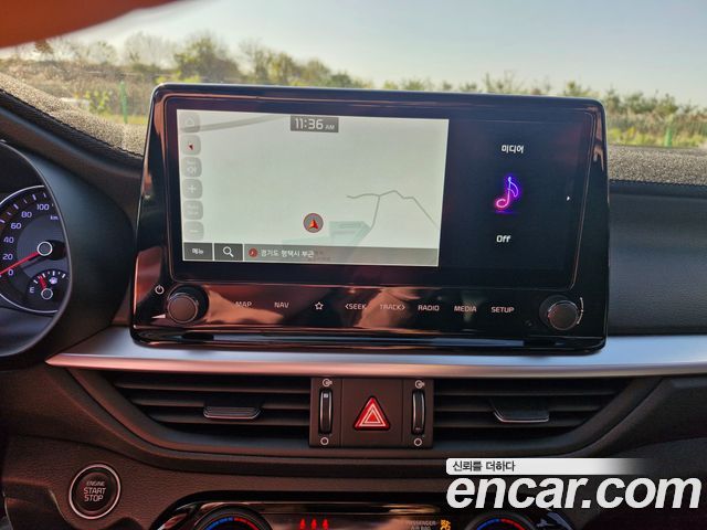 Kia K3 2022 — photo 8