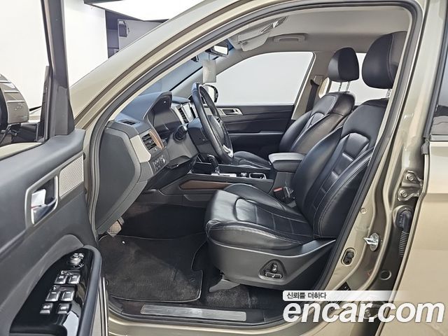 KG Mobility Rexton 2018 — photo 11