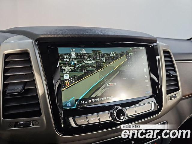 KG Mobility Rexton 2018 — photo 14