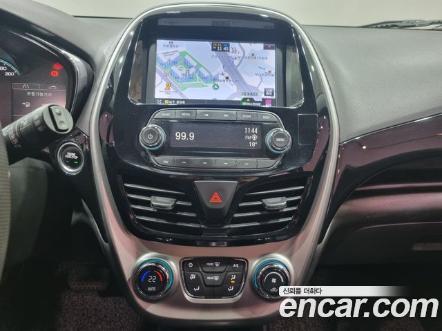 Chevrolet Korea Spark 2017 — photo 11