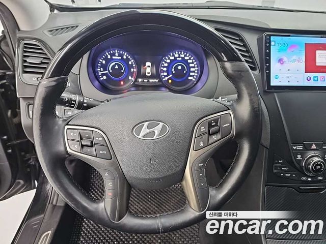 Hyundai Grandeur 2013 — photo 9