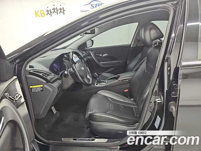 Hyundai Grandeur 2013 — photo 11