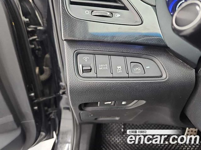 Hyundai Grandeur 2013 — photo 18