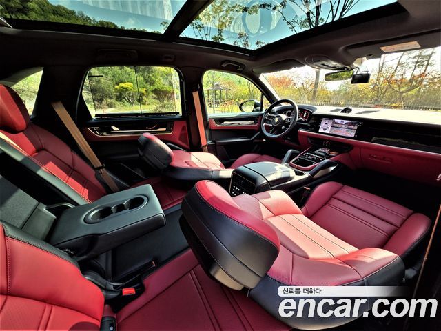 Porsche Cayenne 2025 — photo 7